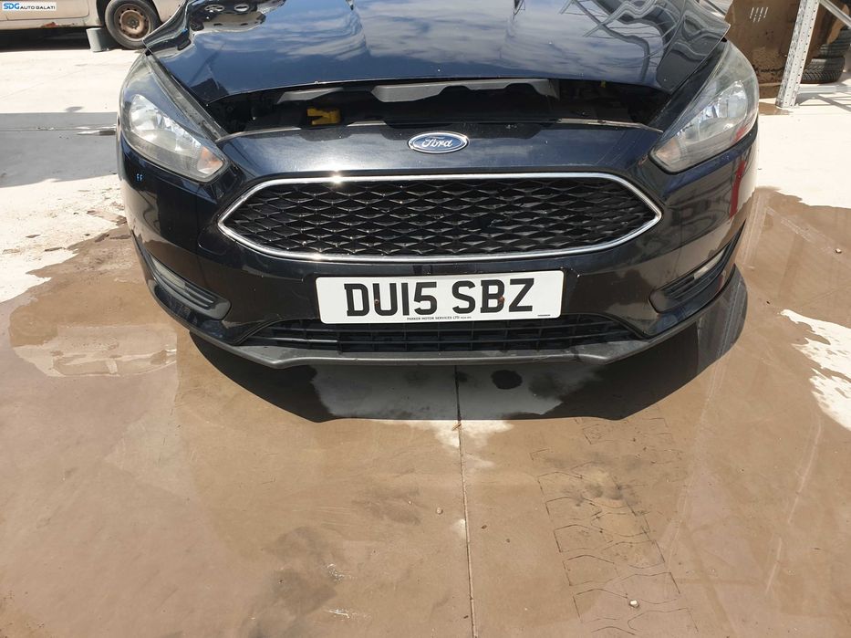 Bara Spoiler Fata Completa cu Grile Sigla si Emblema Ford Focus 3 FL Facelift 2014 - 2018 Culoare FF Panther Black [K6407]