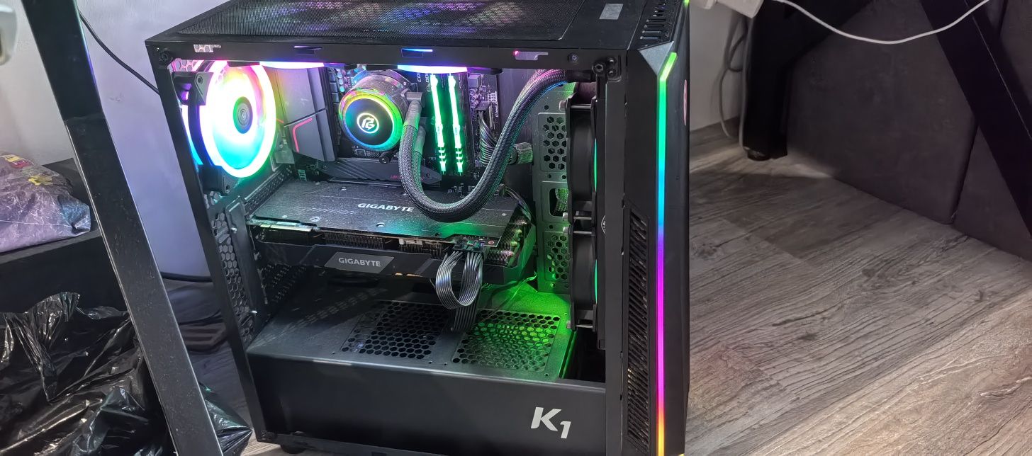 Гейминг Компютър  ryzen 7 3700x gforce 2070super