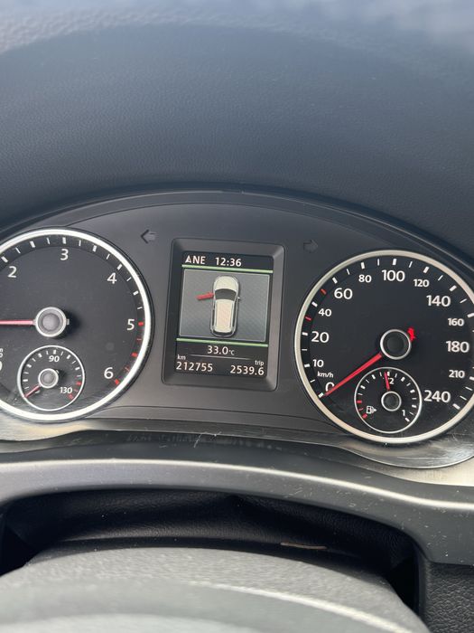 De vanzare vw Tiguan,masina personala,super curata si dotata