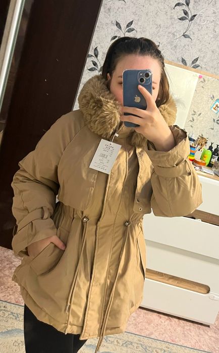 Женская парка новая