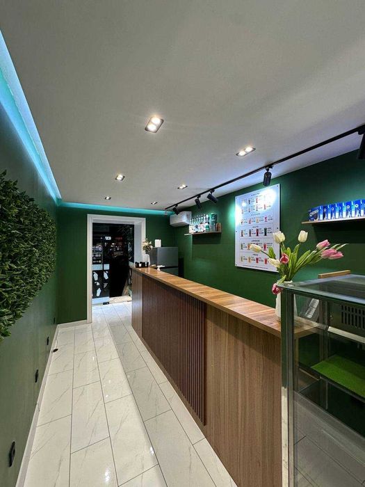 Сдается в аренду нежилое на Ц-1. Без мебели.