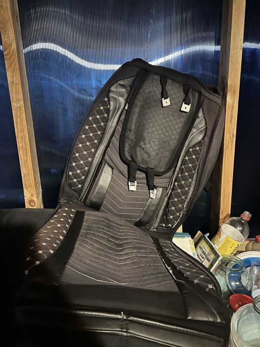 Чехлы перед/зад бу, стояли на гранте 13 год