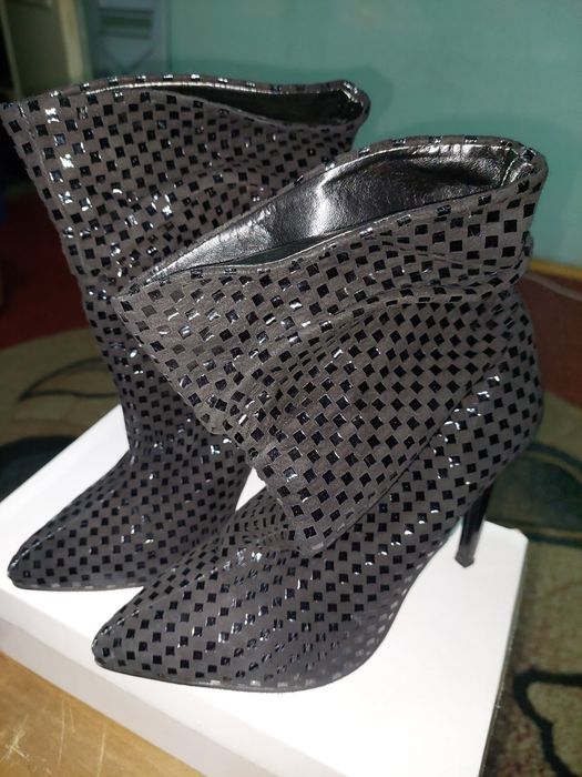 Ghete damă superbe piele naturală