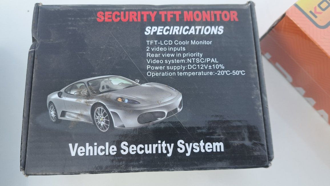Camera auto video marsarier cu LED si Monitor LCD pliabil