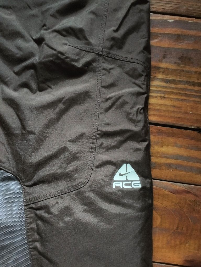 Pantaloni Nike ACG