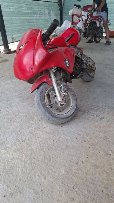 Vand Pocket bike 49cc modificat prinde 70km/h, preț 1100 lei