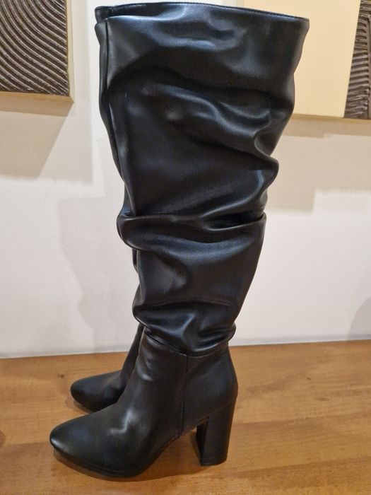 Дамски ботуши на ток