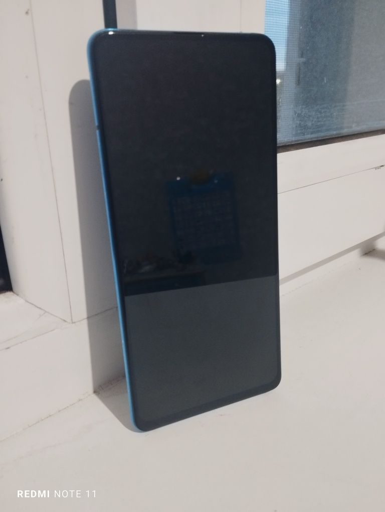 Продам Xiaomi Mi 9 t pro