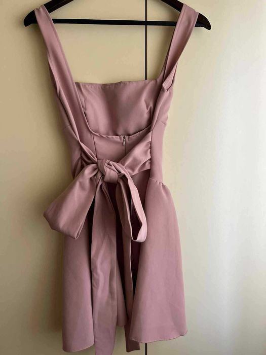 LBD рокля                                                         .