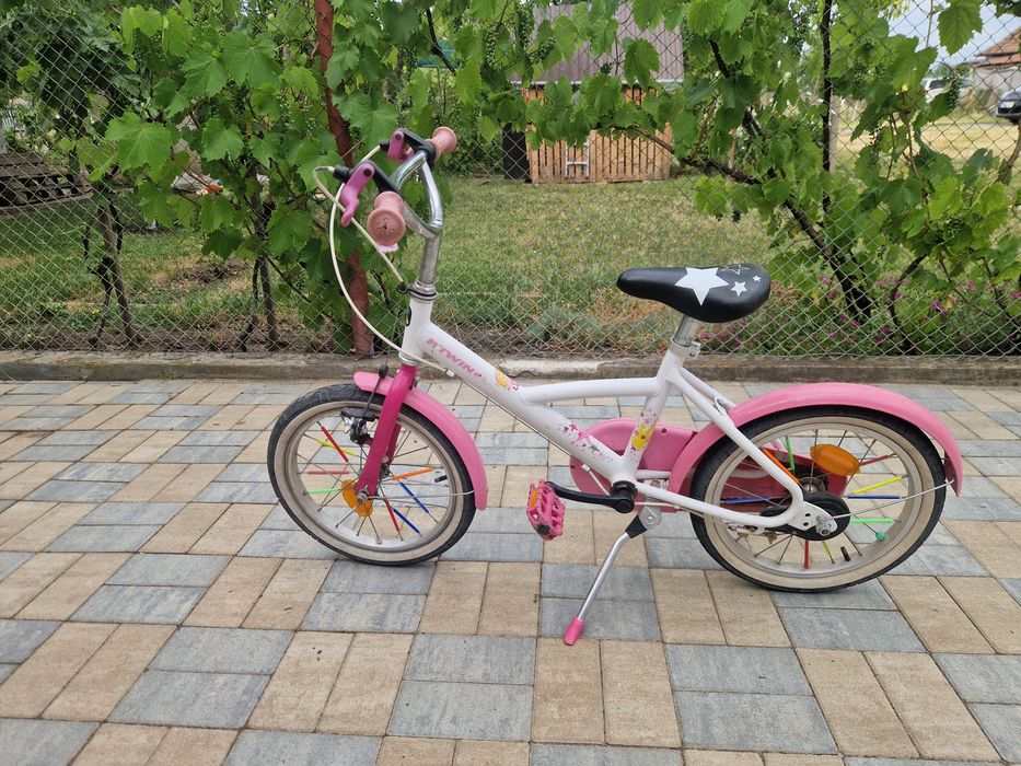 Vând bicicletă B-Twin