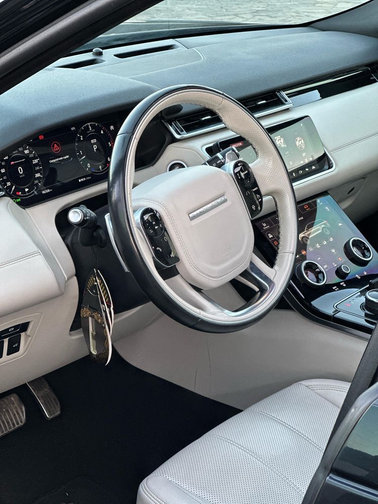 Range Rover Velar R-Dynamic