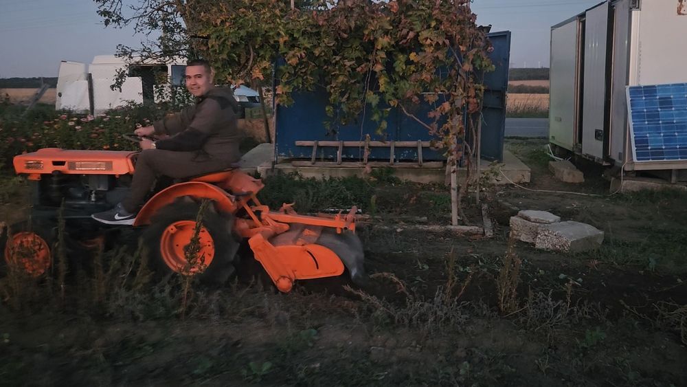 Услуги с малък трактор из област Варна