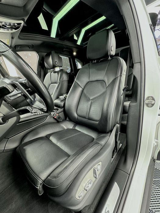 Schimb / Vând Porsche Macan GTS Chrono PDK PASM