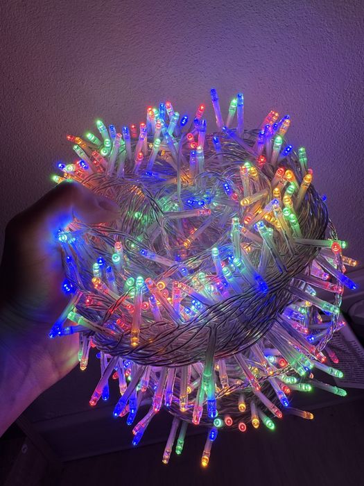 Instalatie 800 LED Multicolor