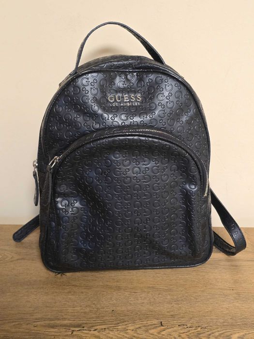 Guess оригинална дамска раница