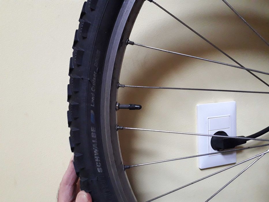 Vand roți de  bicicleta de 26