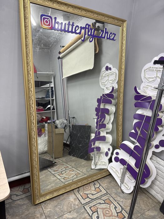 Продам зеркало 2.0*1,5 для торгового зала