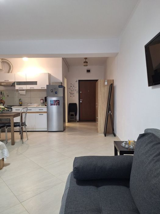 Inchiriez studio MAMAIA NORD