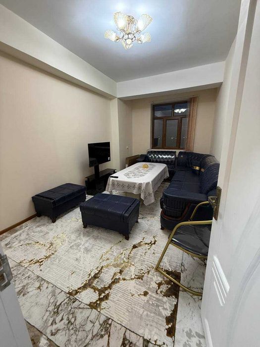 NOVOSTROYKA Yunusobod 5 kv da  uy sotiladi srochniy