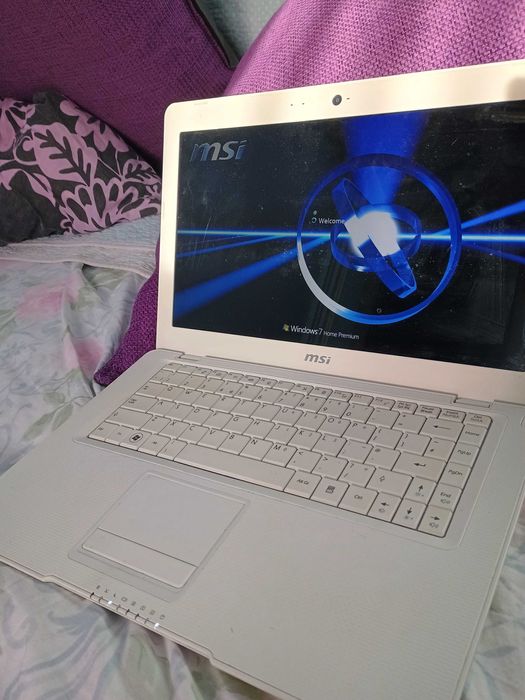 Laptop notebook MSI X410 slim alb functional