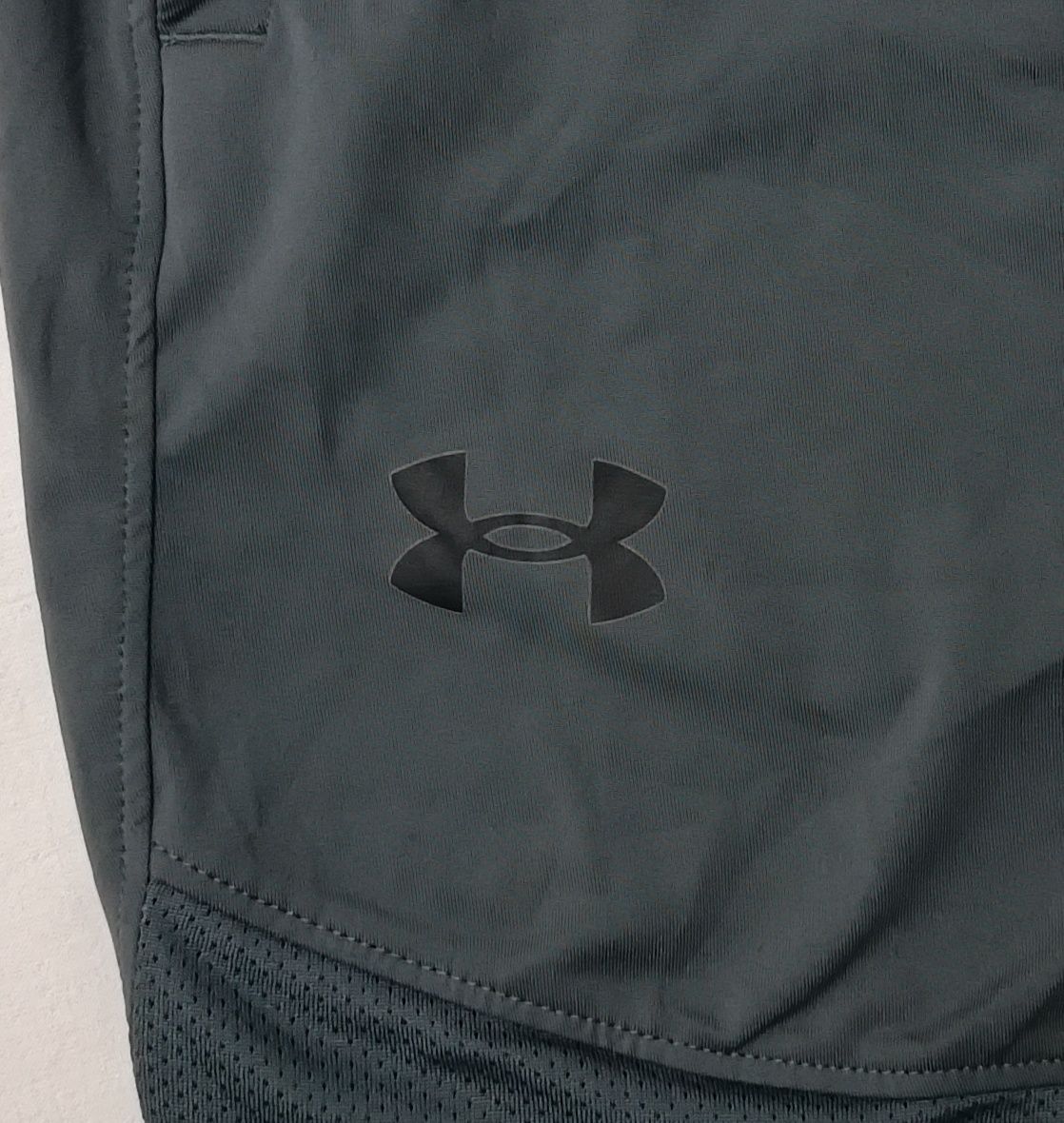 Under Armour UA Shorts оригинални гащета XL спорт фитнес шорти