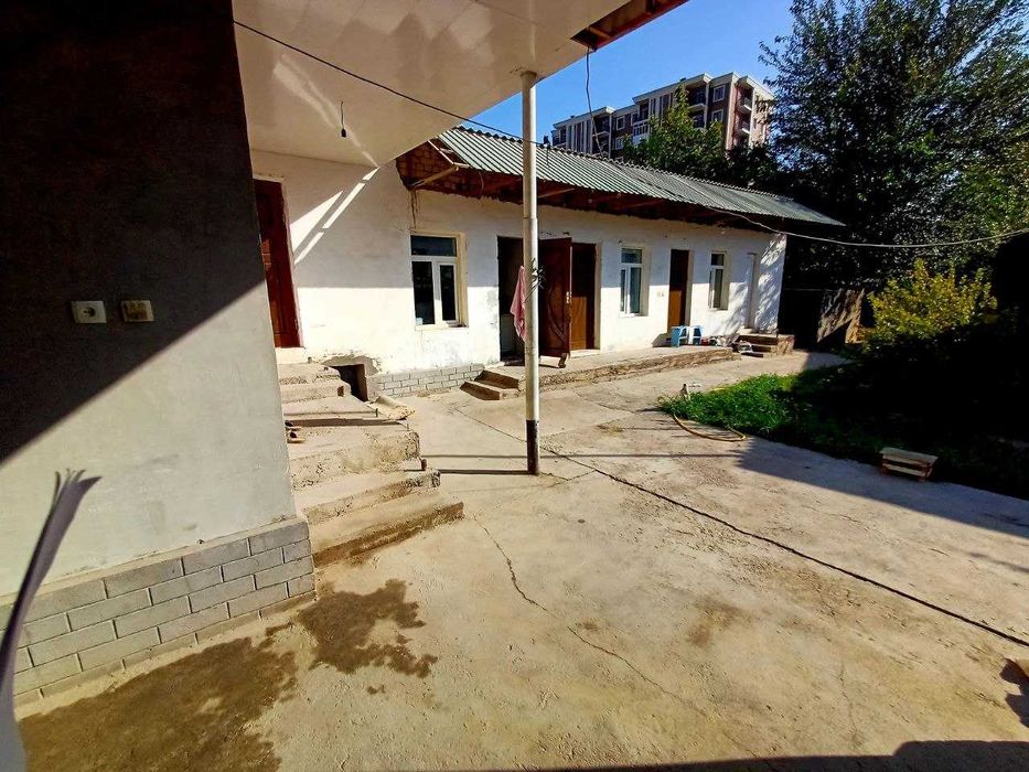 Продаётся дом 7,2 сотих, 4 комн + кухня + подвал