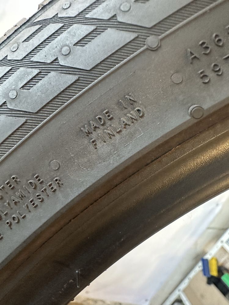 235/45/18 Nokian dot23 4броя