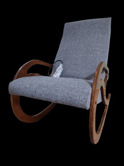 Кресло массажное - кресло качалка новое. И Классическое кресло!