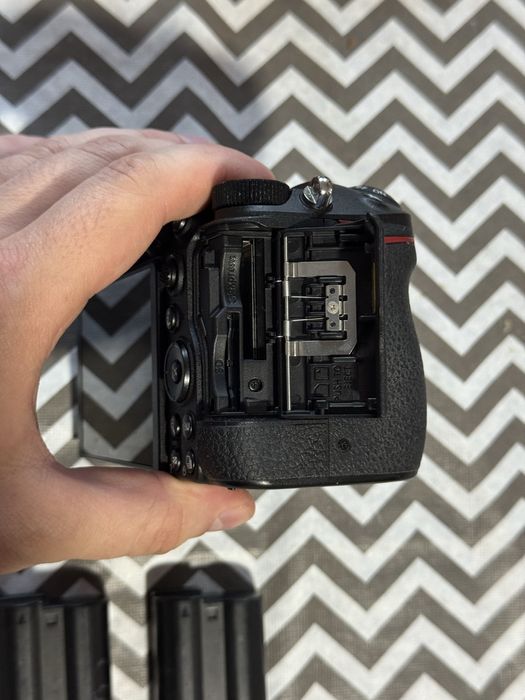 Vand Nikon z6 92000 cadre 3 baterii