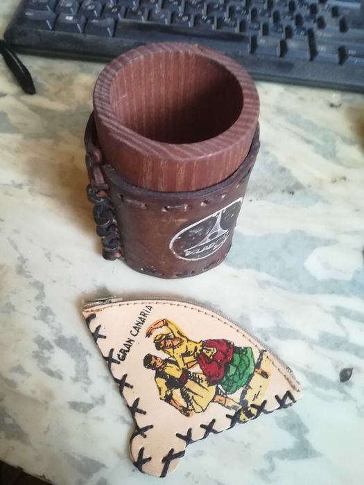 дамска чантички и портфейли