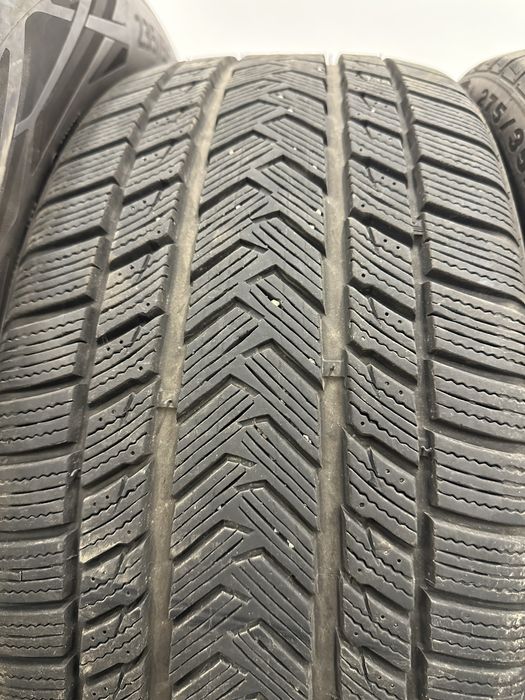 Зимни гуми GripMax спорт пакет 275/35/19 и 245/40/19