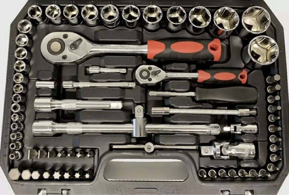 Набор ключей CR-V 82 предмета набор инструментов наборы в Павлодаре.