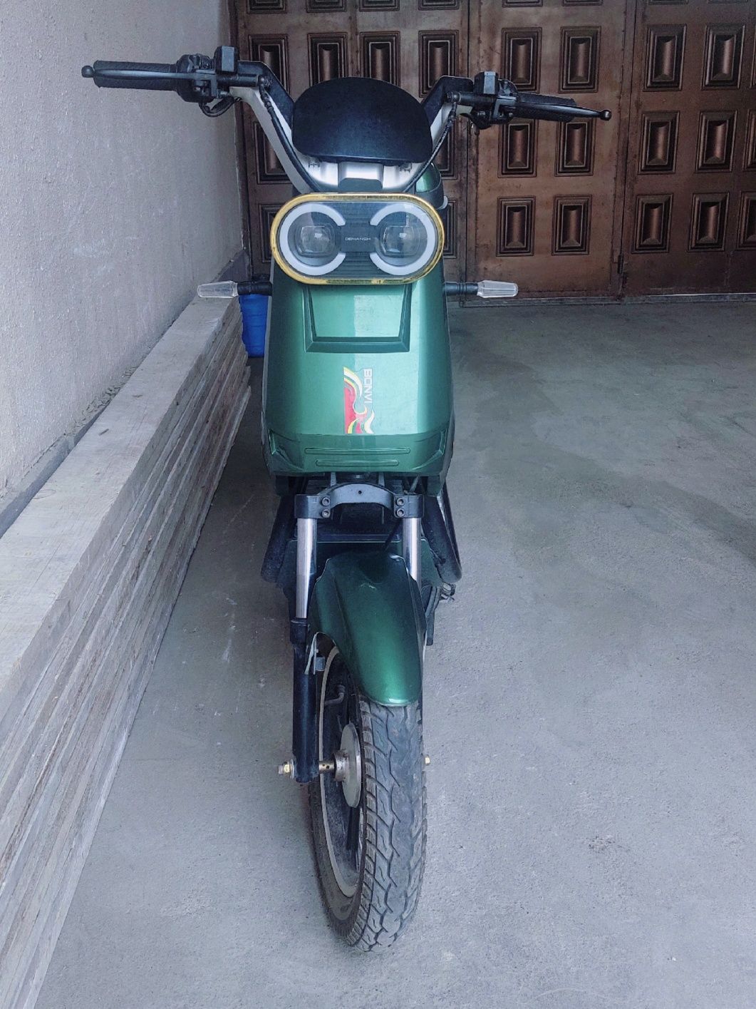 Skuter Sotiladi holati Ideal yangidek