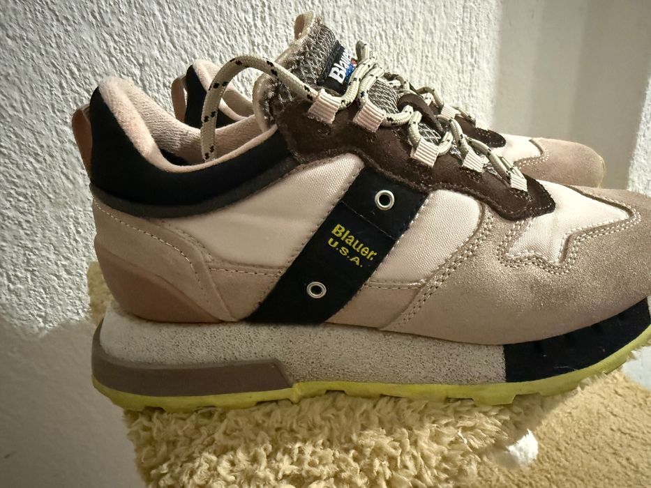 Продавам спортни обувки