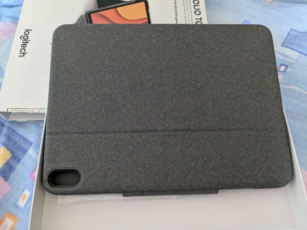 husa cu tastatură ipad air 4 & 5, Logitech folio touch, garanție