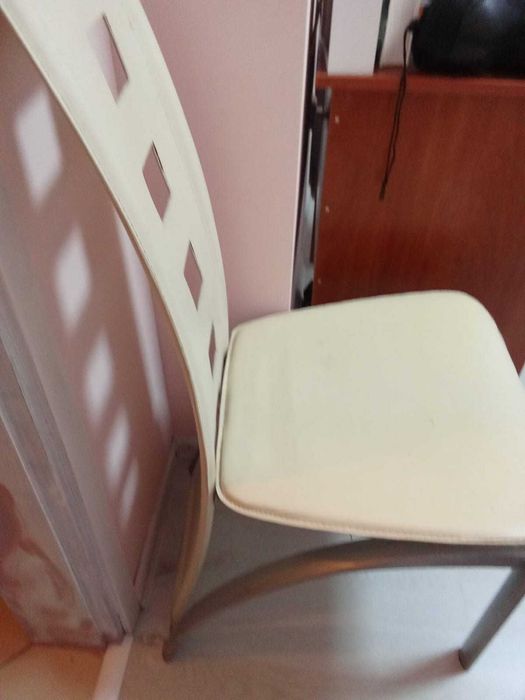 Кухненски столове