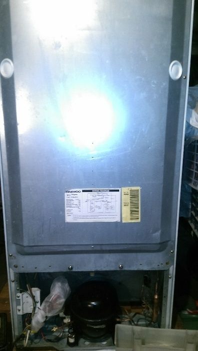 Холодильник Daewoo со сгоревшим мотором