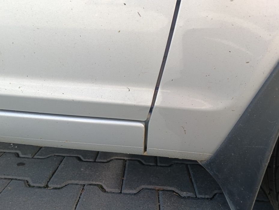 Vand hyundai accent 1.4 benzina  2008