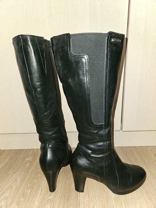 2 пары Кожаных сапог