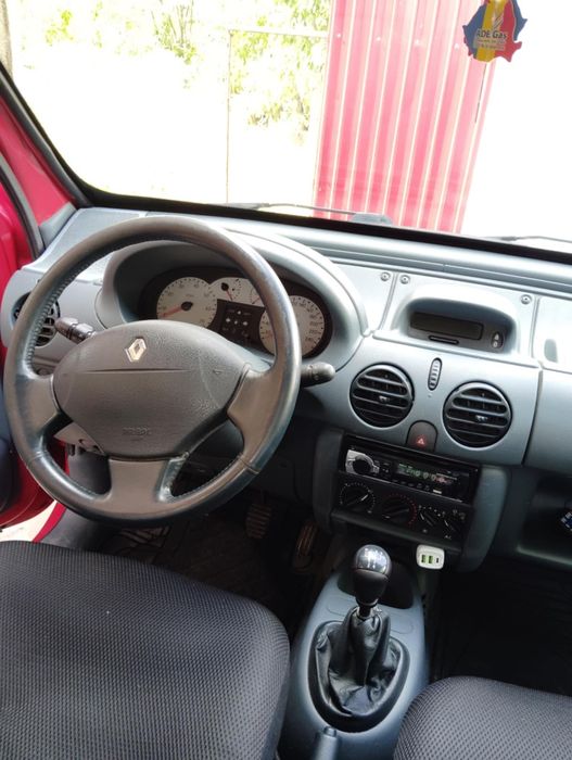 Vând Renault Kangoo