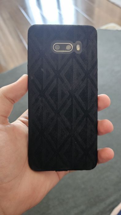 LG V50S ThinQ 8/256GB ideal
