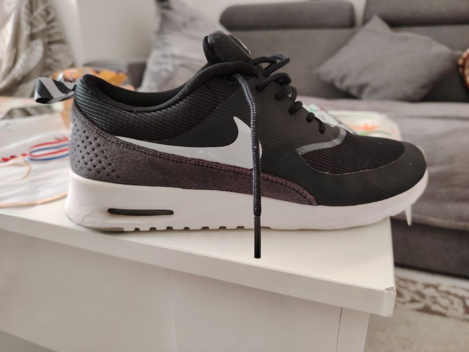 Adidasi Nike nr 40.5