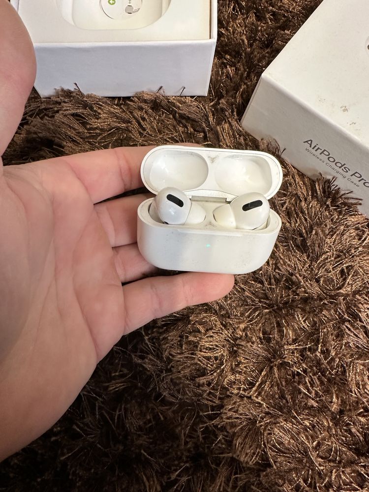 Airpods pro originale,trimit cu verificare