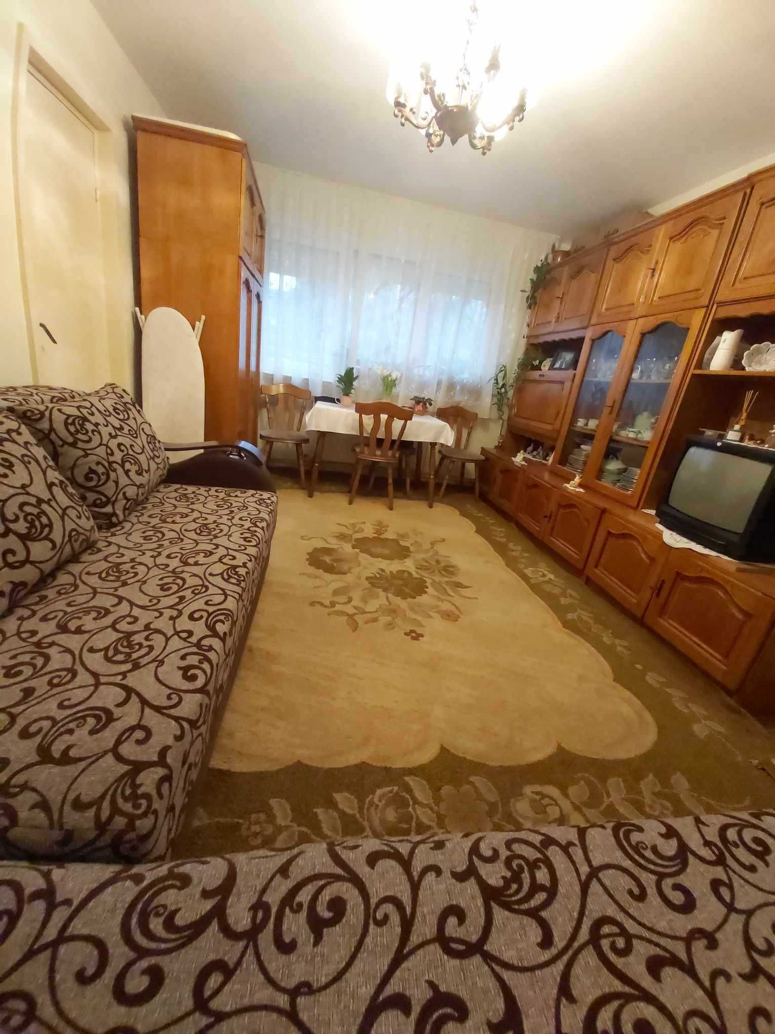 De vanzare apartament cu 2 camere