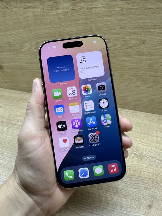 iPhone 16 PRO 256Gb Natural titanium 100% battery life