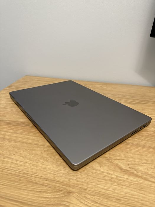 Laptop Apple Macbook Pro M1 Pro 16" Space Gray 16 GB Ram 500 SSD 2021