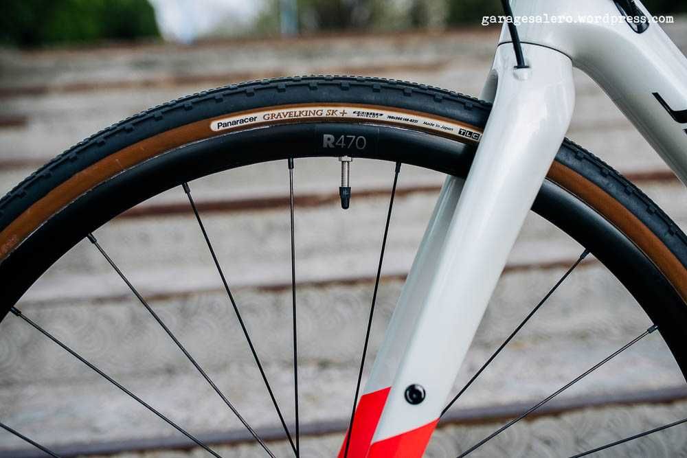 Gravel cursiera Specialized Diverge carbon SWorks DTSwiss Selle Italia