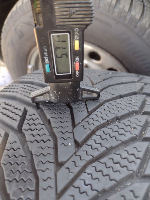 Нексен 2бр.245/40/18 дот4620