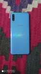 Faqat abmenga samsung a70 xotira 128+6 aybi yo