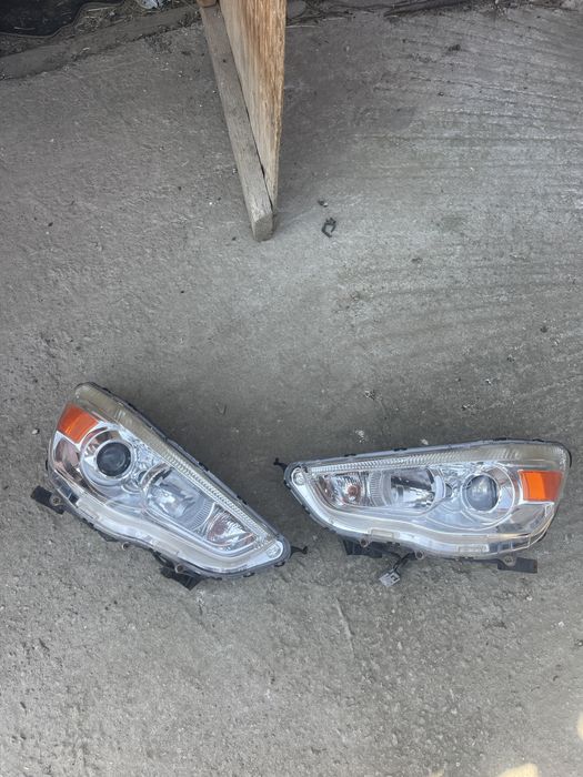 Far stanga dreapta mitsubishi asx halogen